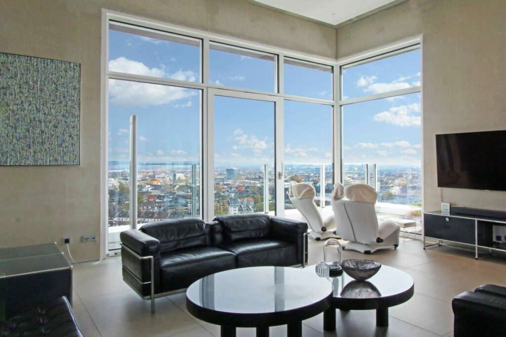 The Sky is no Limit – exklusives Designer Penthouse mit atemberaubender Aussicht