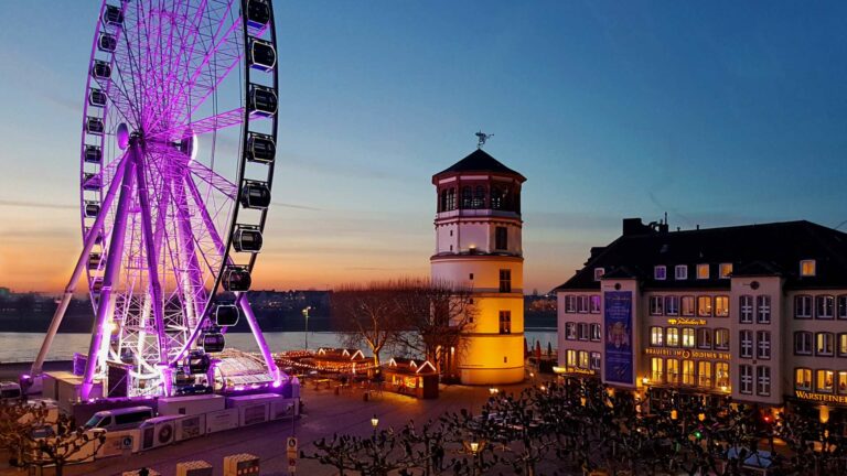 Luxus-Wohnung mit Rheinblick am Düsseldorfer Burgplatz