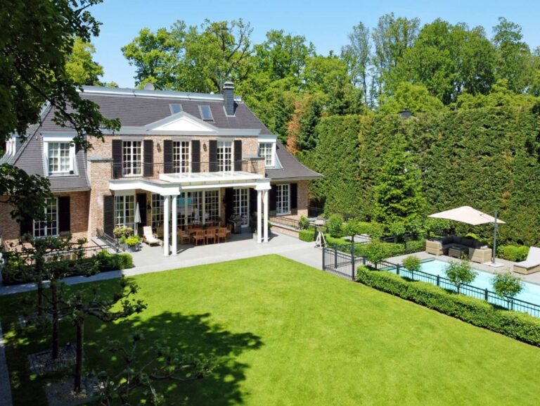 Luxus-Villa in Meerbusch