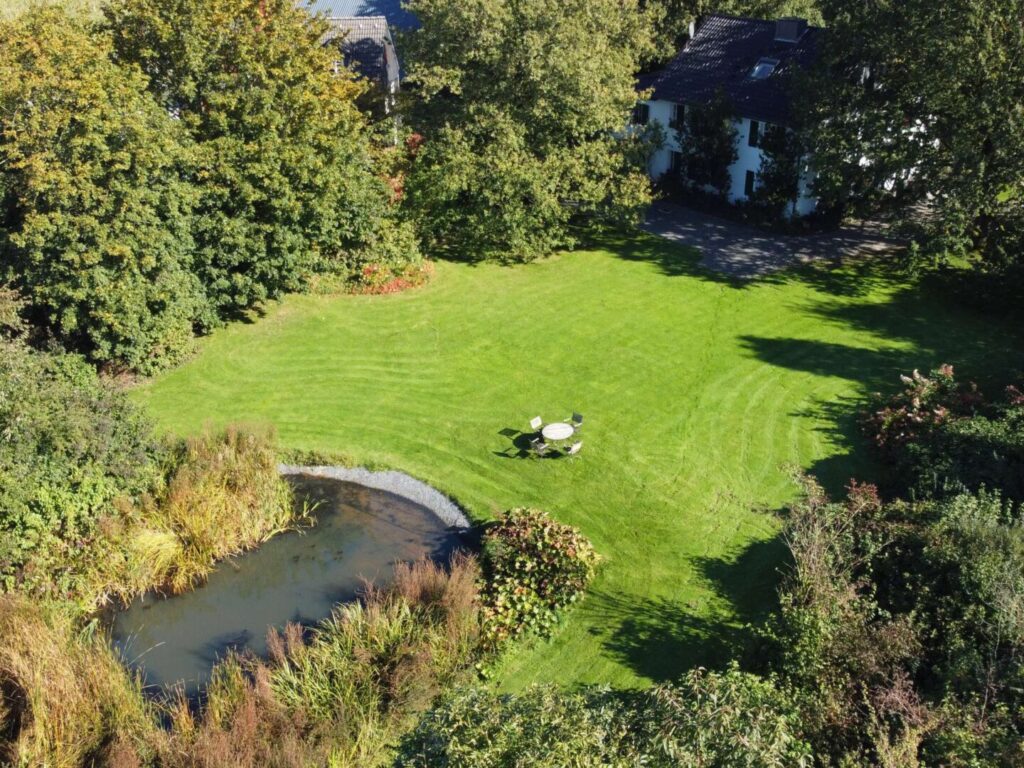 Garten Westseite