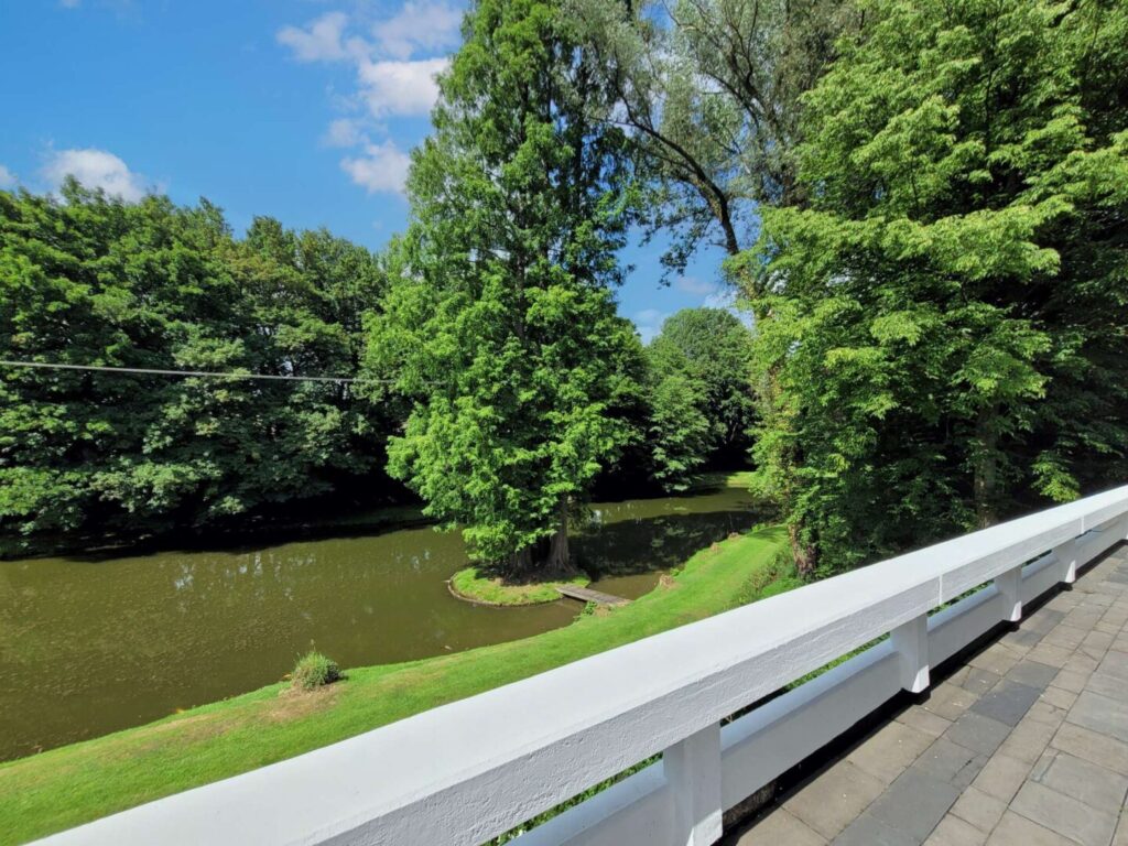 Terrasse mit Seeblick