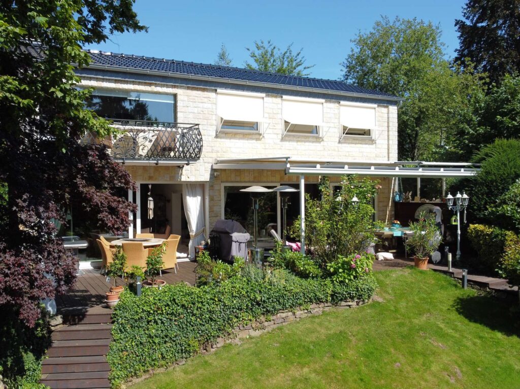 Hausansicht Gartenseite