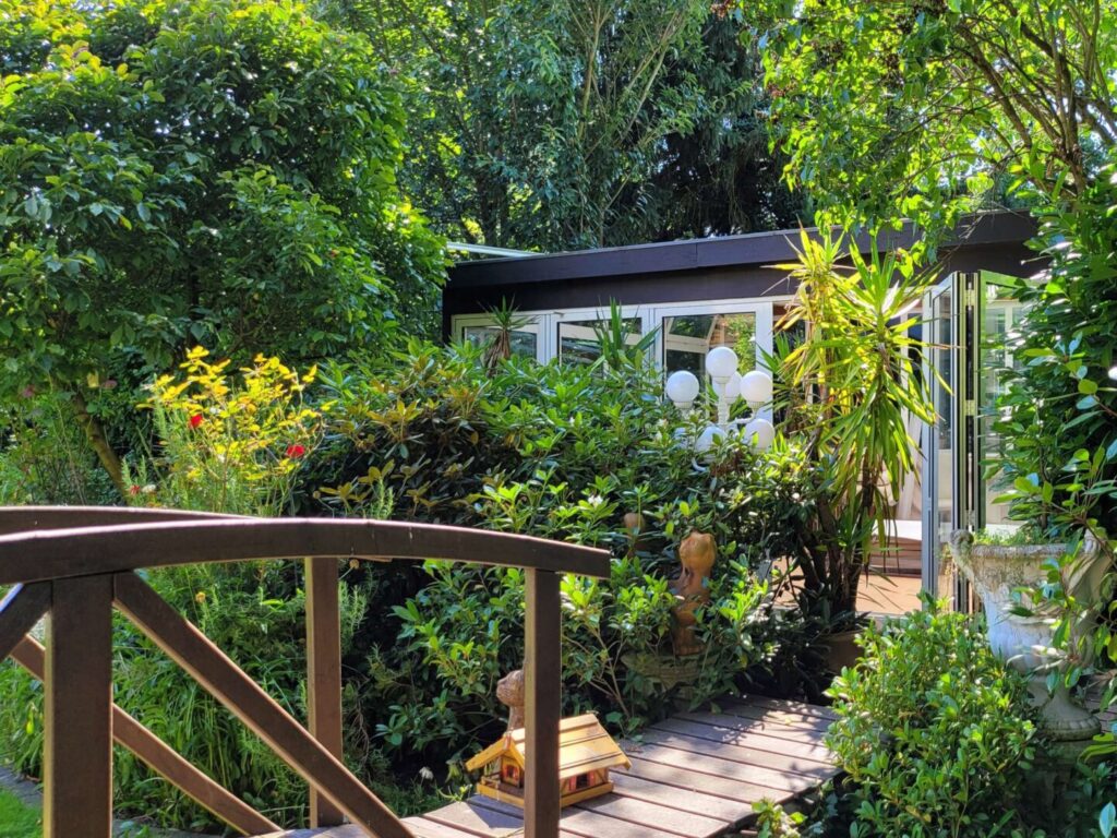 Poolhaus mit Whirlpool