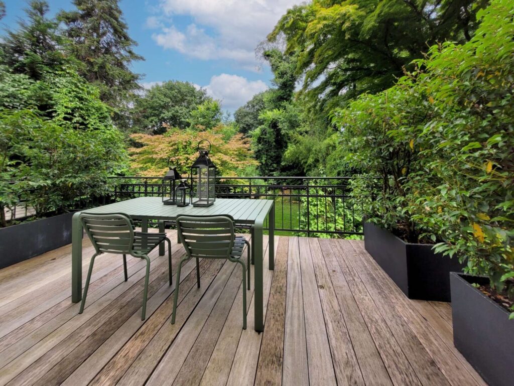 Terrasse Hochparterre