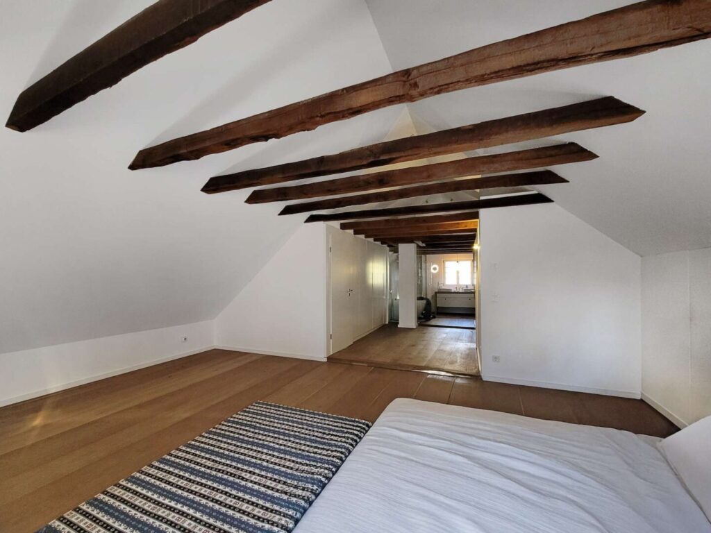 Mastersuite mit Ankleide