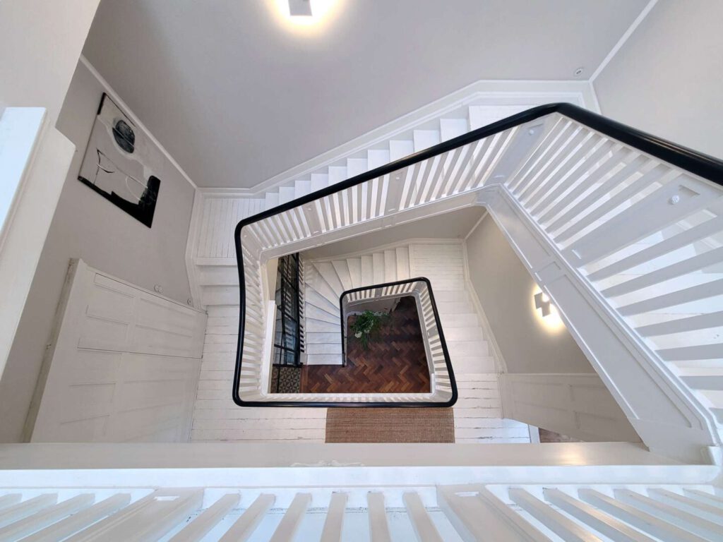 Blick ins Treppenhaus
