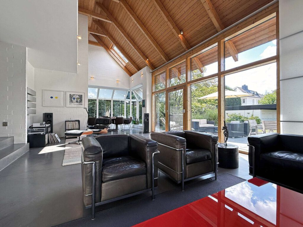 ... mit Zugang zu Terrasse