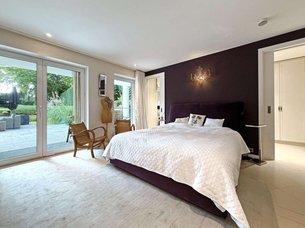 Mastersuite 1