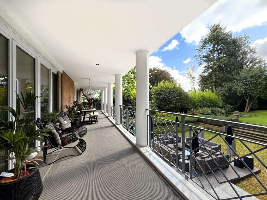 Terrasse EG