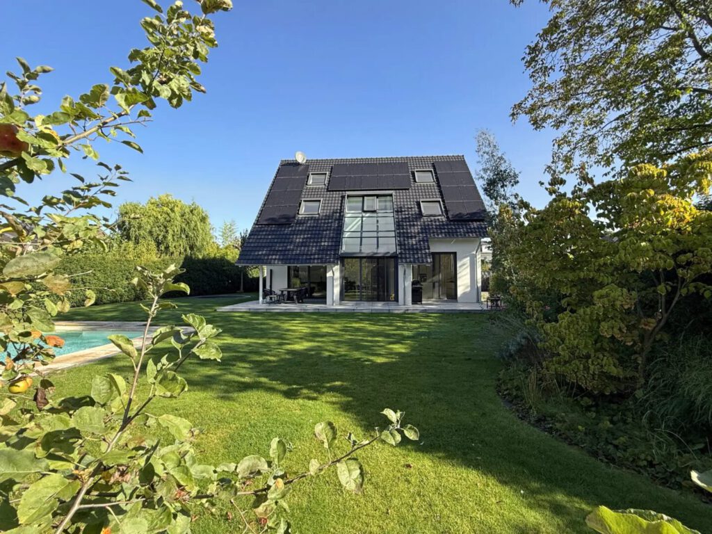 Hausansicht Gartenseite