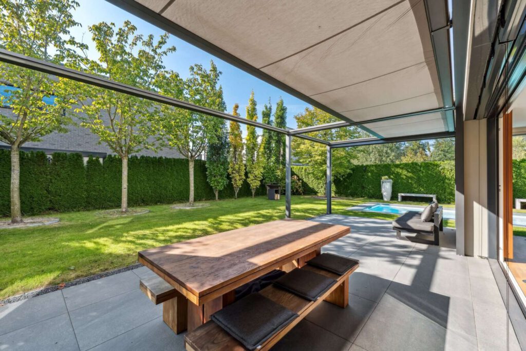 Terrasse und Garten