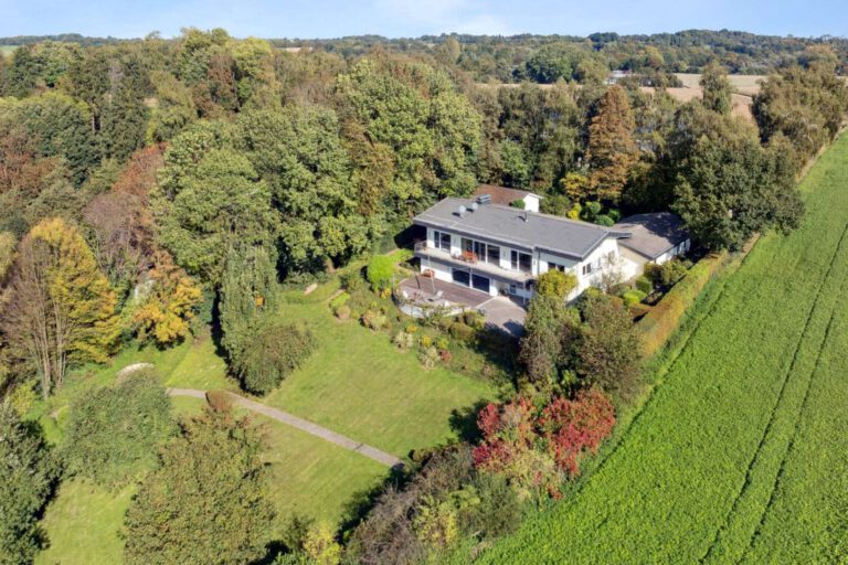 Einfamilienhaus in Düsseldorf - Hubbelrath