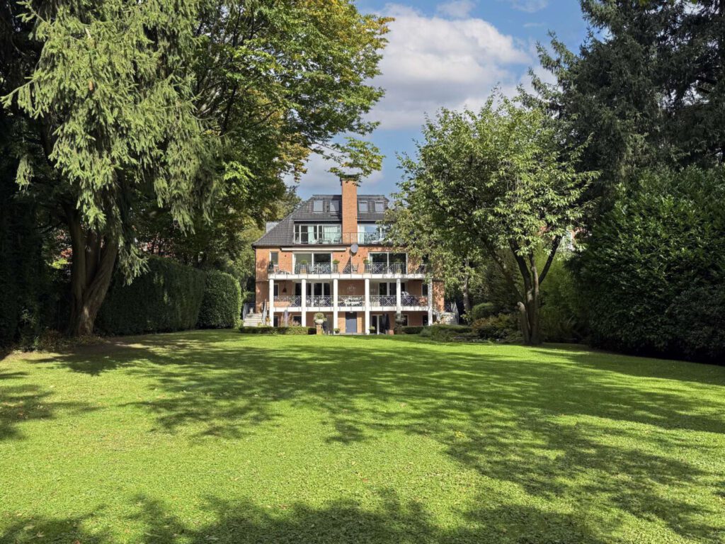 Mehrfamilienhaus in Düsseldorf - Hubbelrath