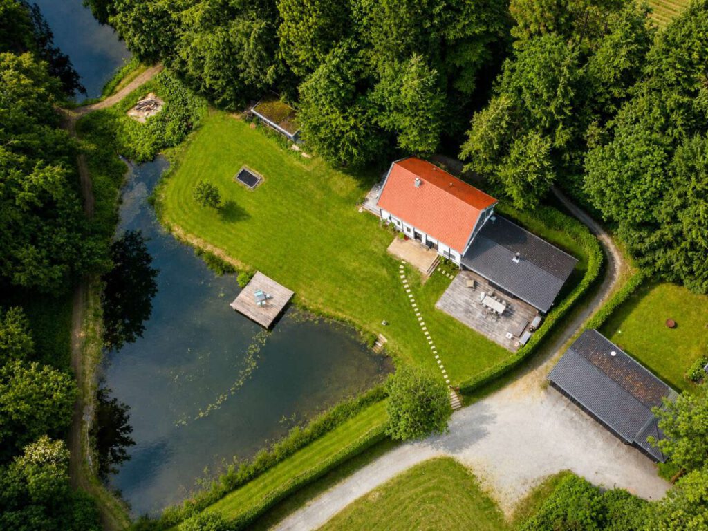historische-immobilie-mit-seegrundstueck-in-ratingen-1