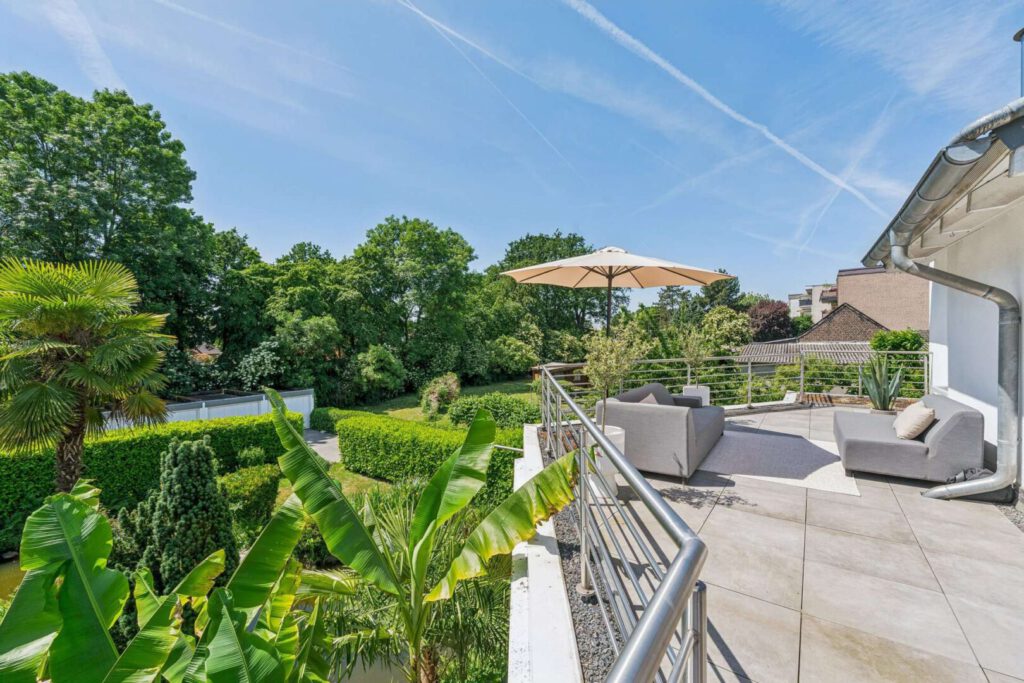Terrasse in Süd-Ausrichtung