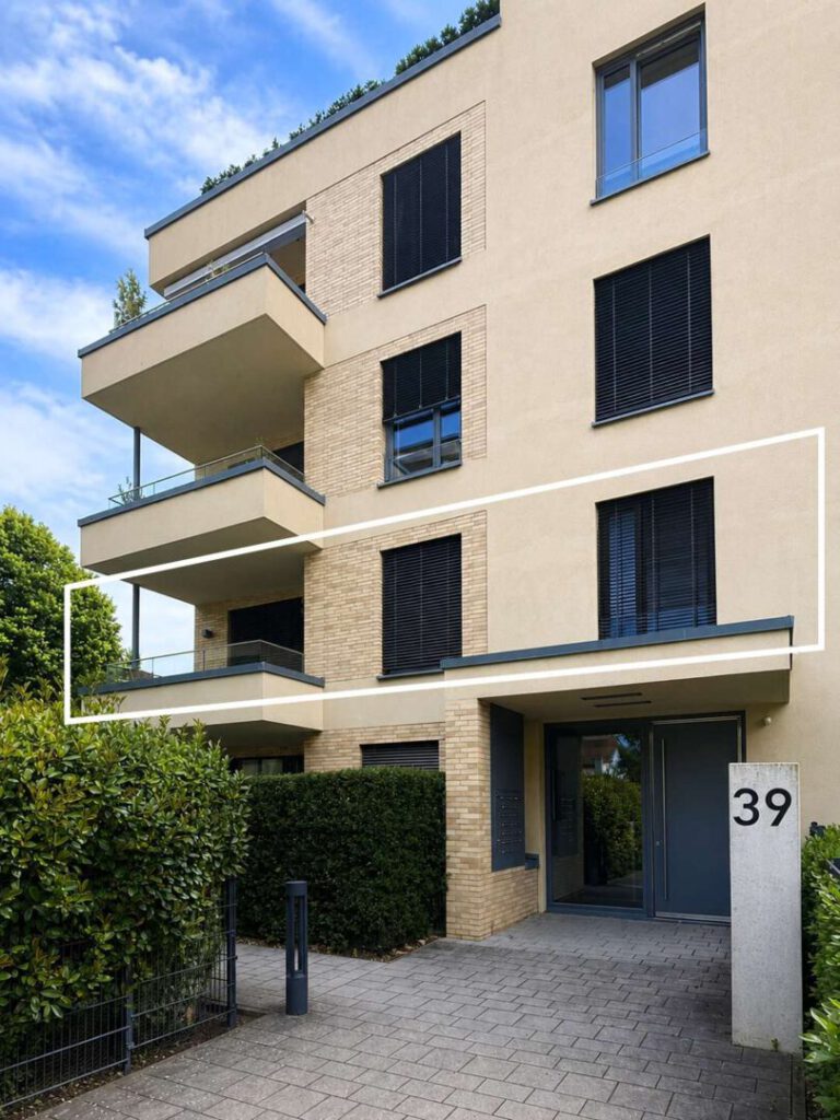 eigentumswohnung-rheHausansicht - Eingangsbereichinblick-duesseldorf-heerdteerdt-04