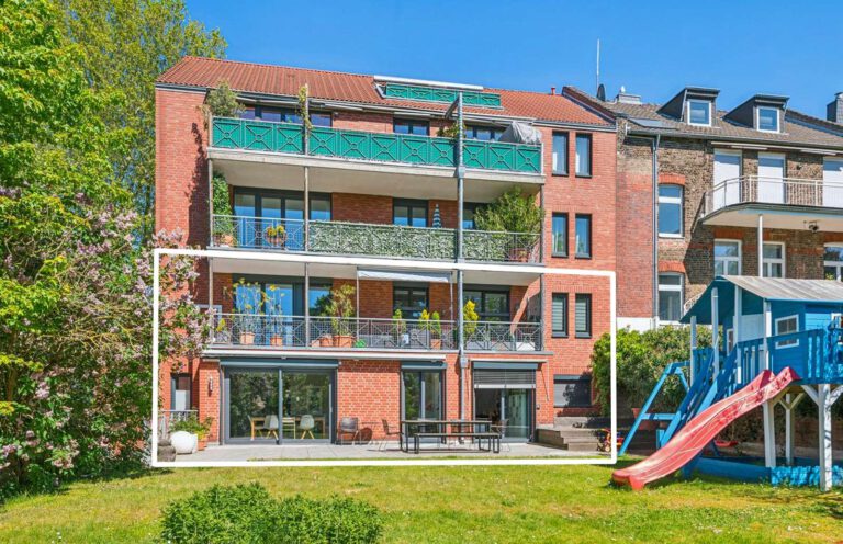 Haus-im-Haus in Düsseldorf - Niederkassel