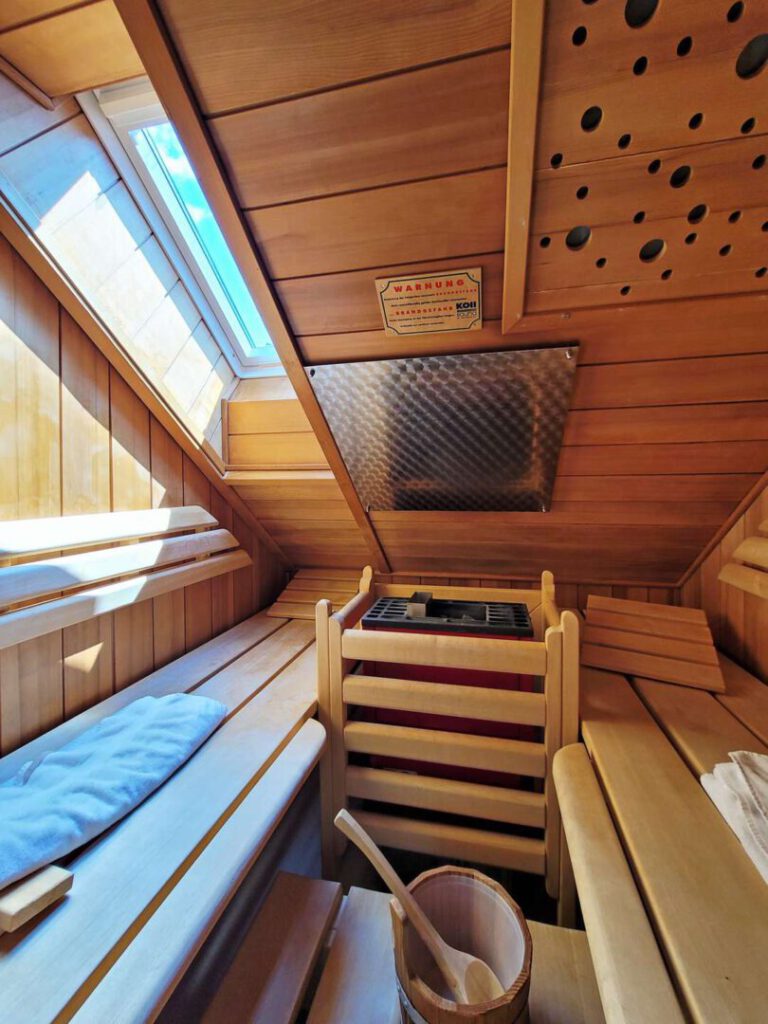 Sauna im Obergeschoss