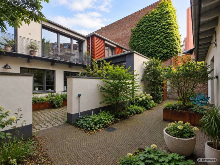 Innenhof-Lofthaus plus 2 Appartements